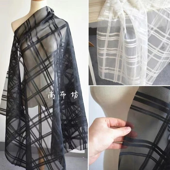 Новая креативная Мерцающая ткань из органзы с нерегулярной сеткой Дизайнерские ткани для одежды для взлетно-посадочной полосы